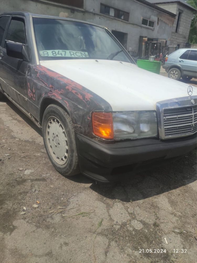 Бампер на Мерседесы 124.W140.w190.w202.w210.w211