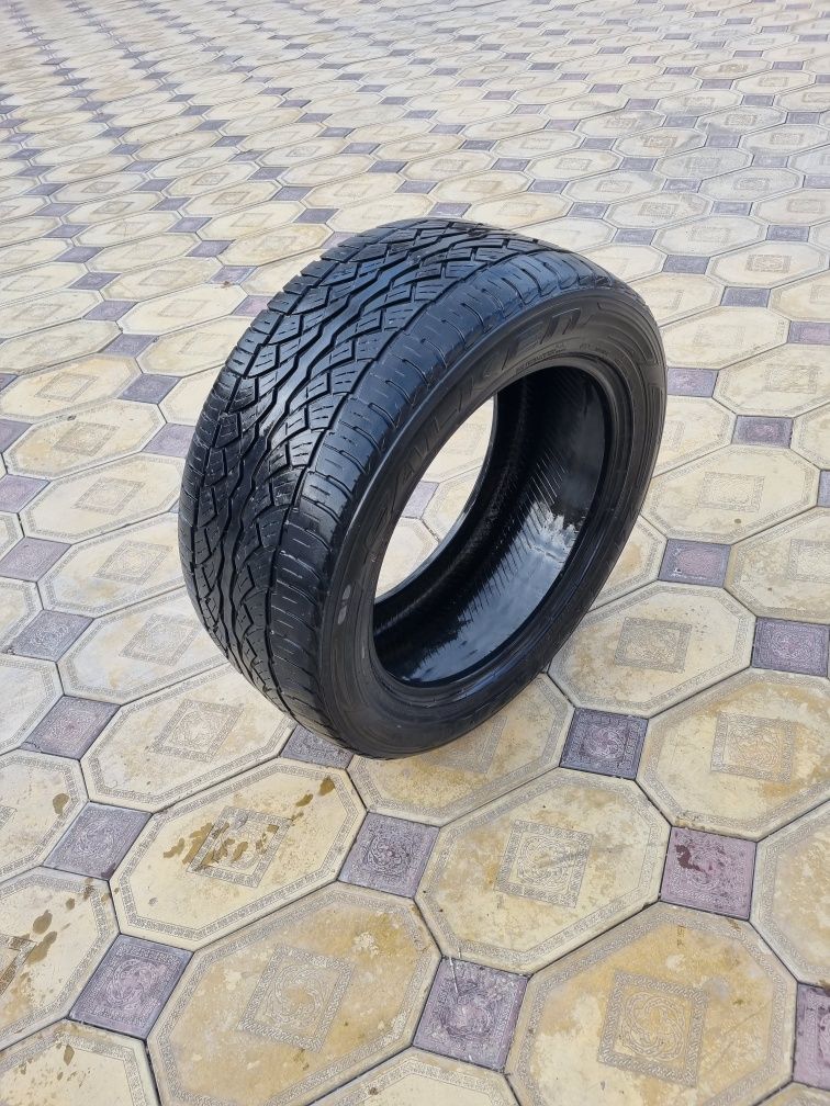 295/50 R20 Шины 2шт