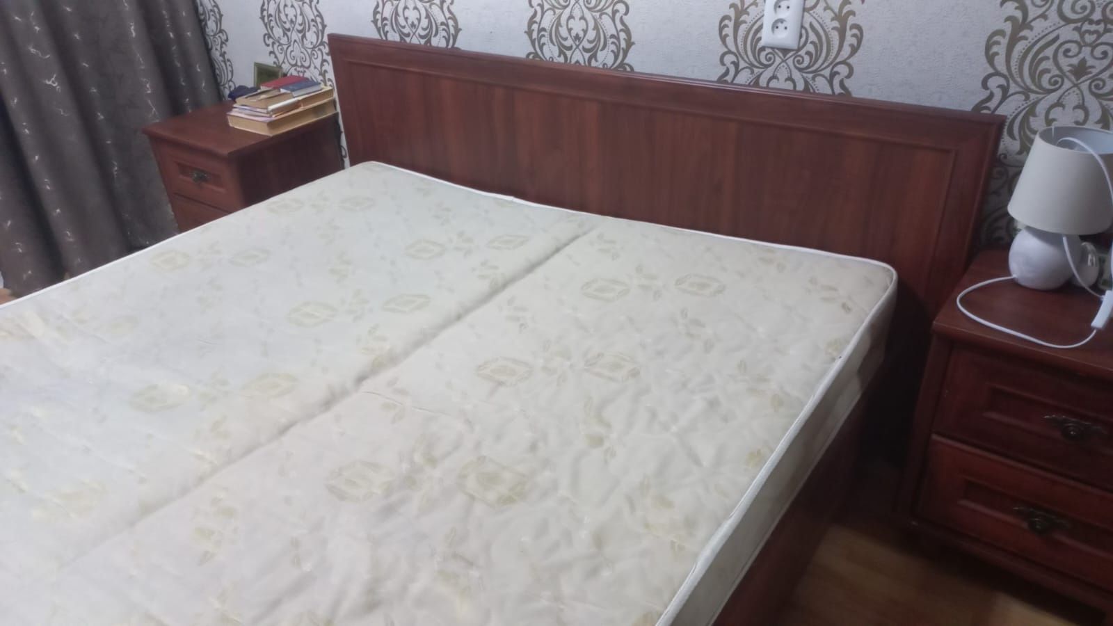 Продам кровать б/у