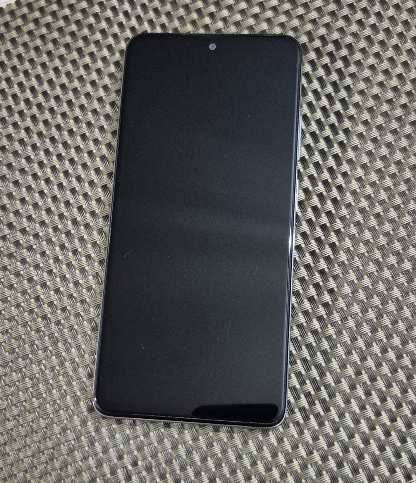 Продам смартфон Xiaomi !