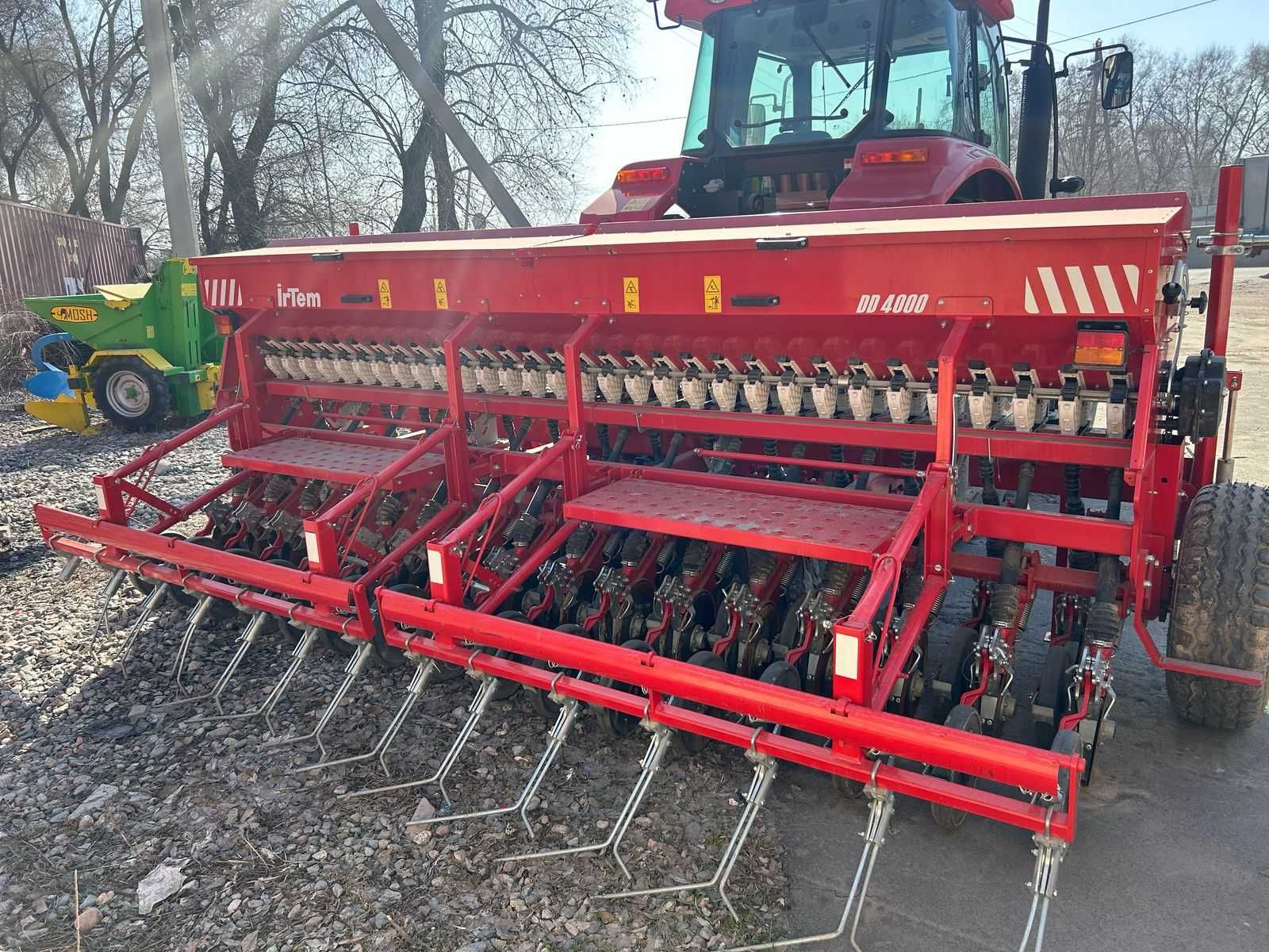 Зернотравяная сеялка (Турция)
