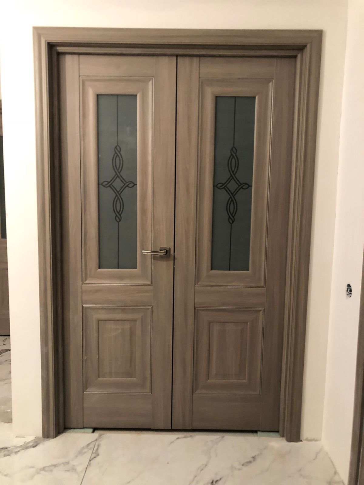 Установка двери 12000