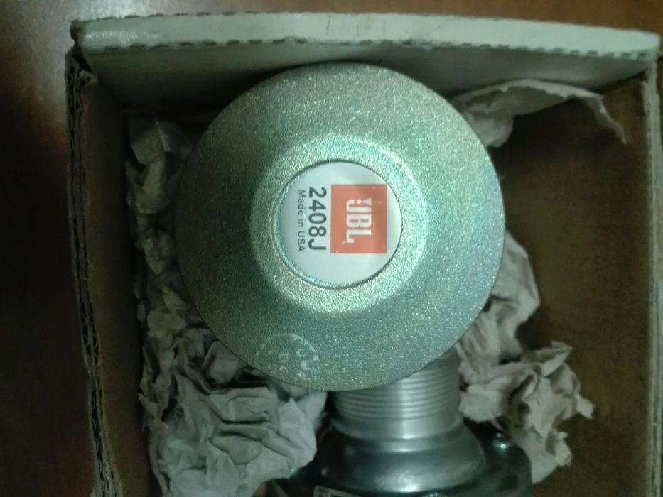 высокочастотные драйверы 2408j jbl от JBL VRX 932LAP