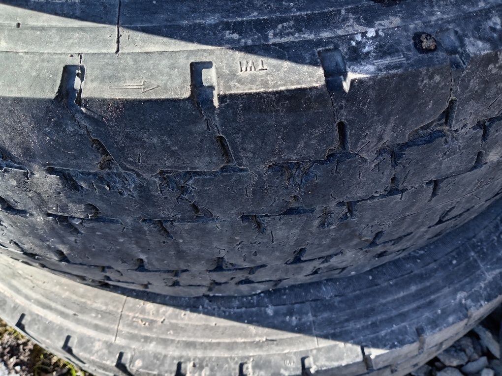 продам 3 балона 315/70 р 22.5