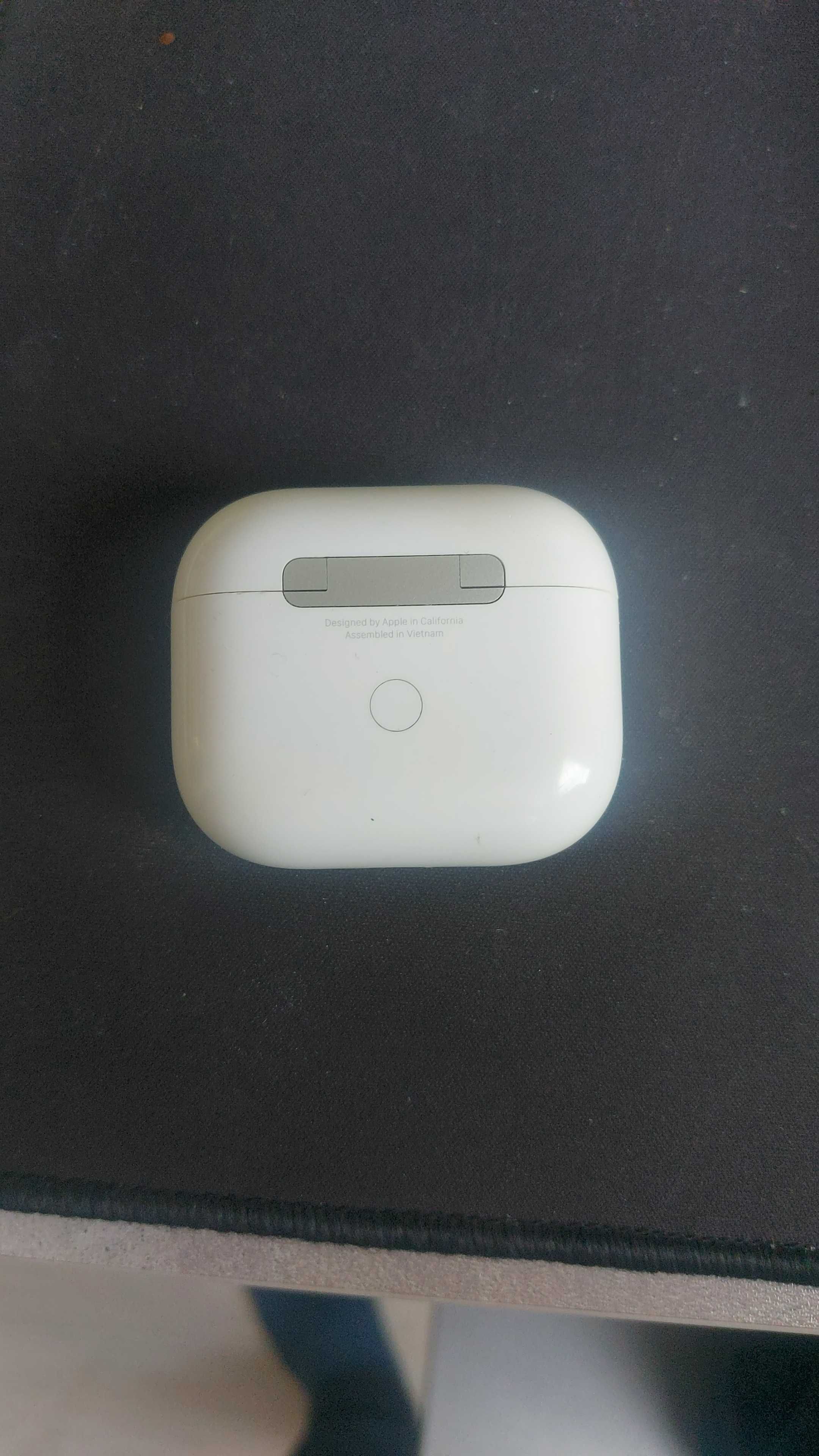 Продаю Airpods 3 оригинал