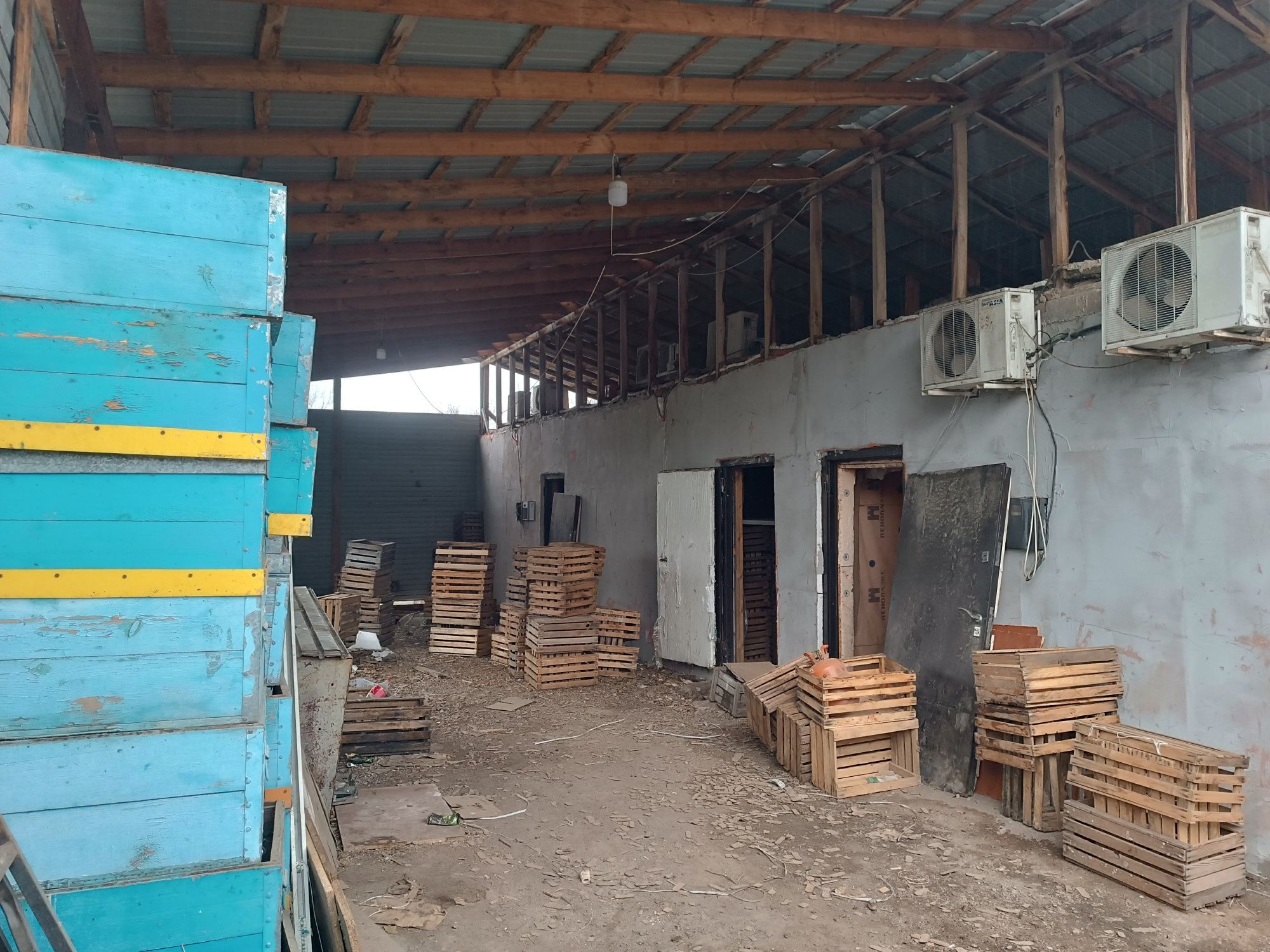 Продам участок  с под коммерция бизнесом