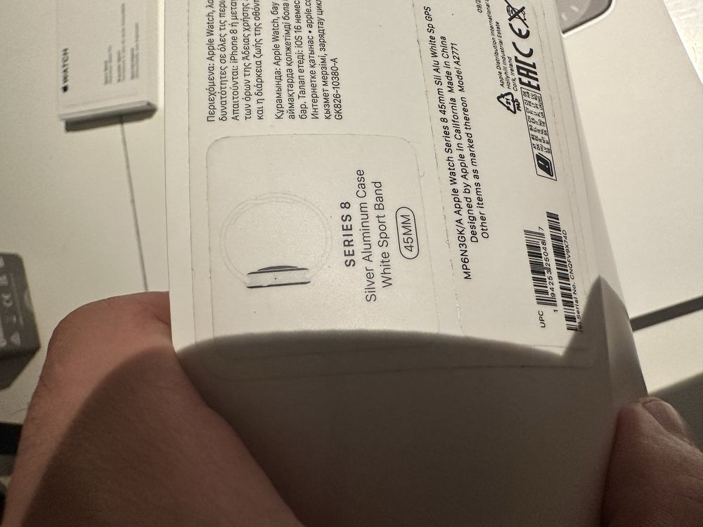 Продам Apple Watch series 8 (45MM)