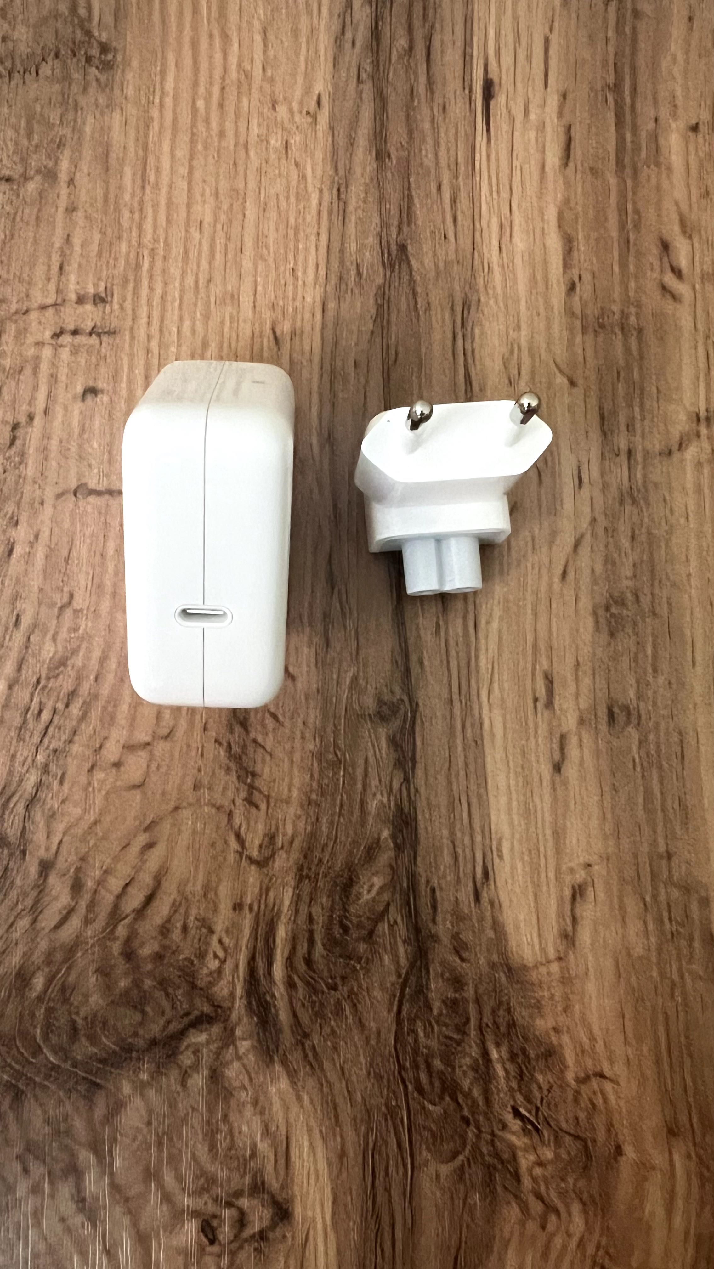 Оригинальная зарядка Apple для MacBook 30w