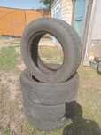 Продам шины 215/65/16