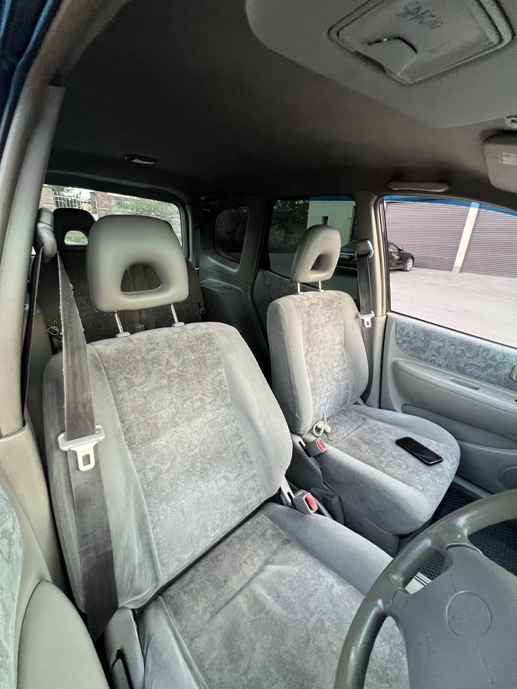Продается Toyota Corolla Spasio