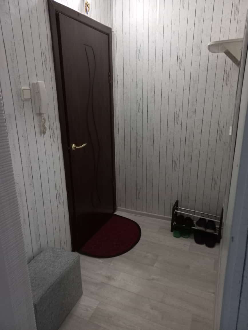 ИДЕАЛЬНО ЧИСТАЯ 1ком.кв.ЗКОгАксай.4 микр.2эт.посуточно.по часамSmartTV