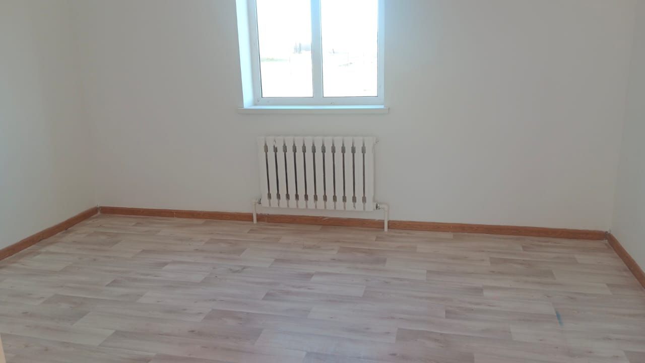 Продам дом 10 соток  п .Маржанбулак