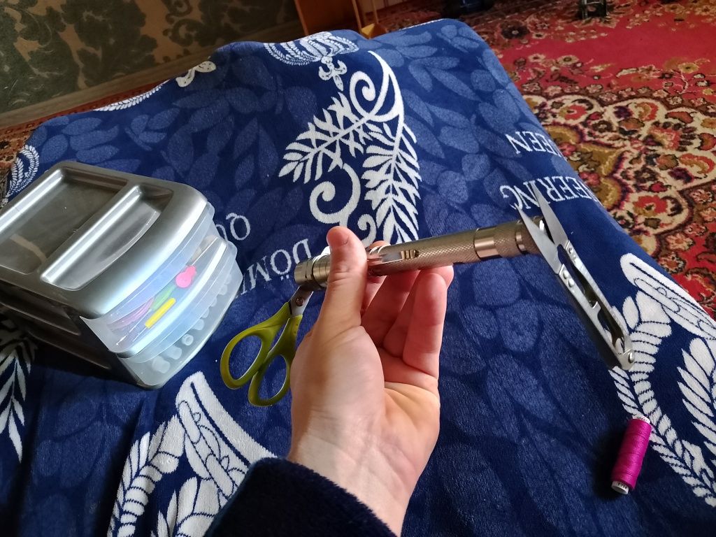 Фонарик магнитный