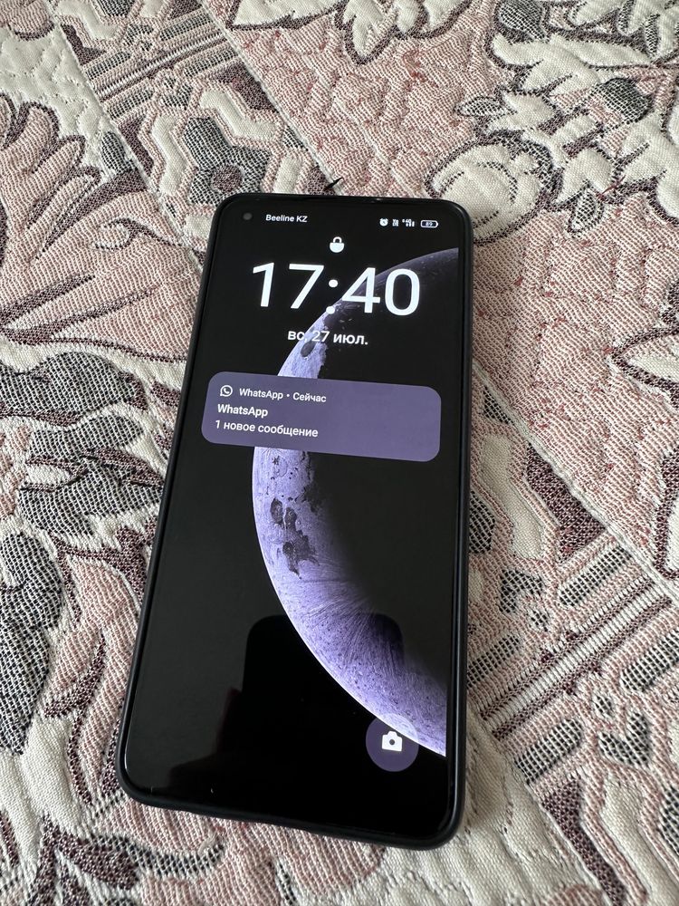 Телефон марка Oppo Reno 7