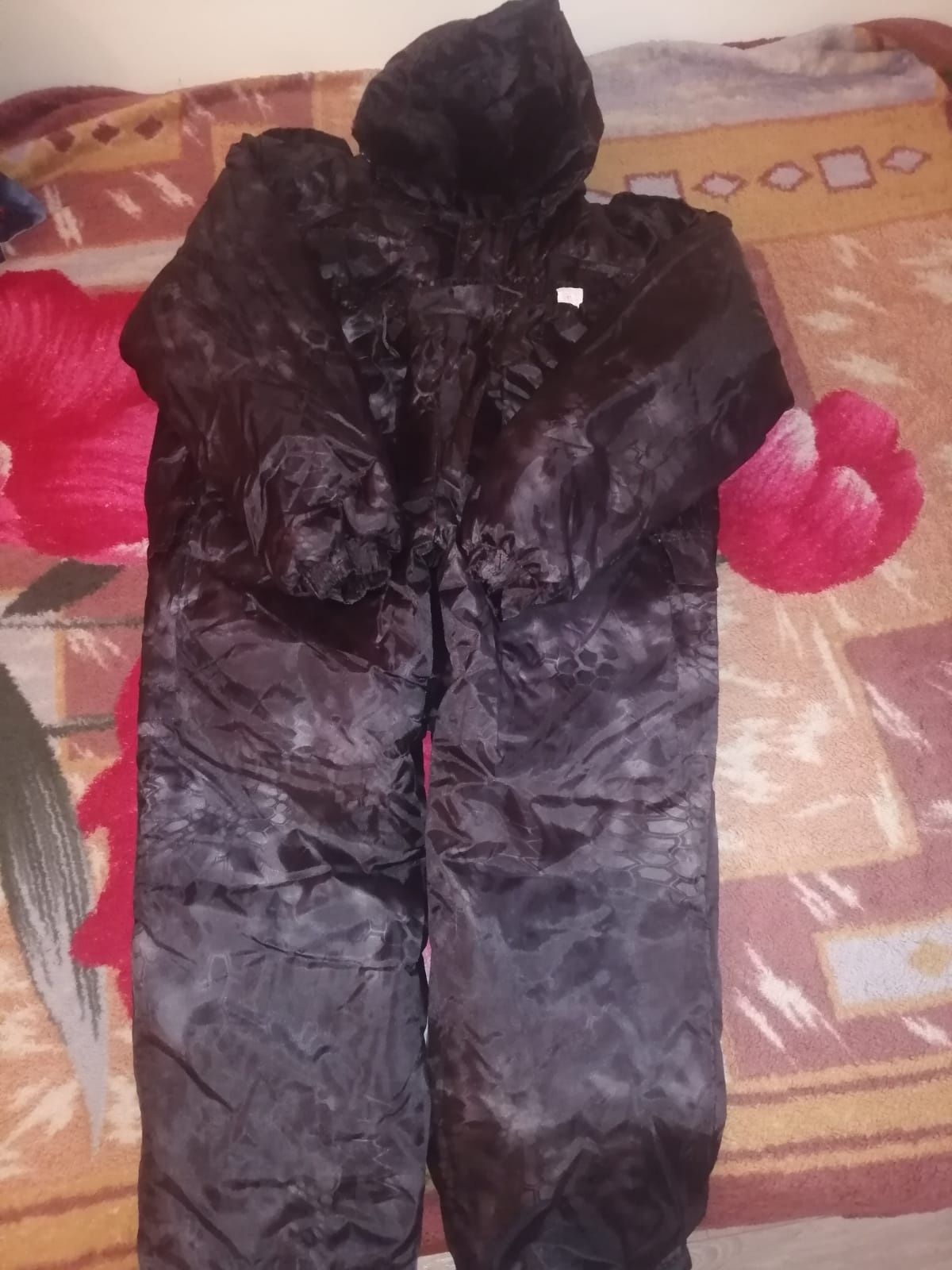 Продам мужской зимний костюм