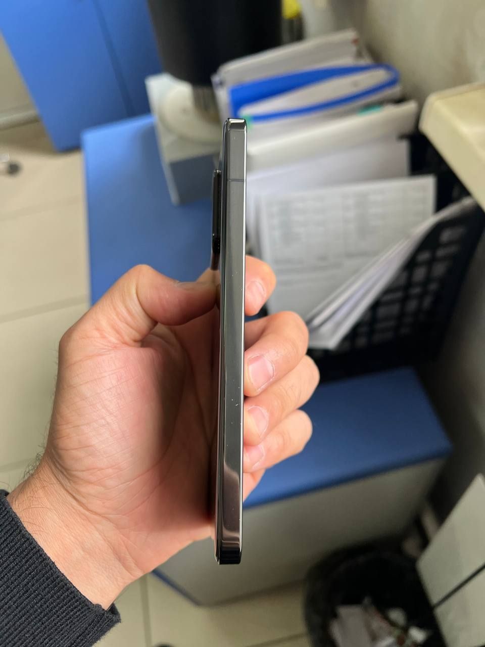Продам Xiaomi 13 12/256