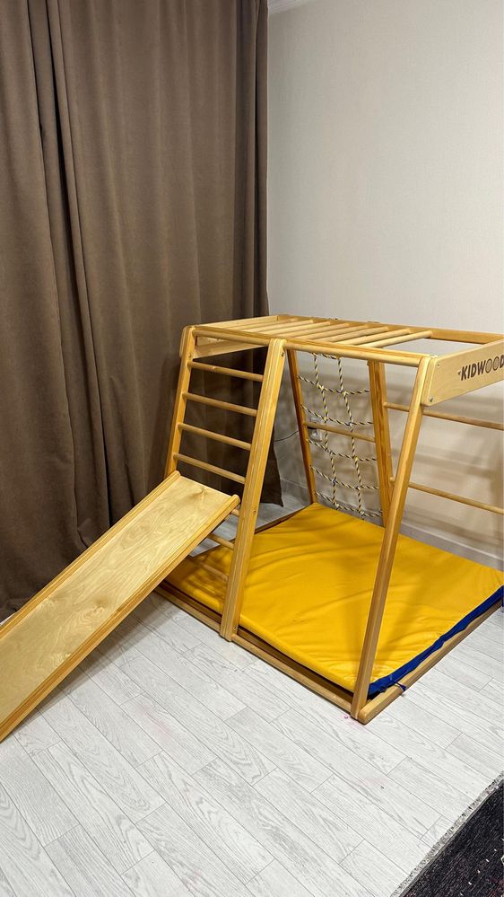 Спортивный детский комплекс Kinwood. В комплекте есть все.