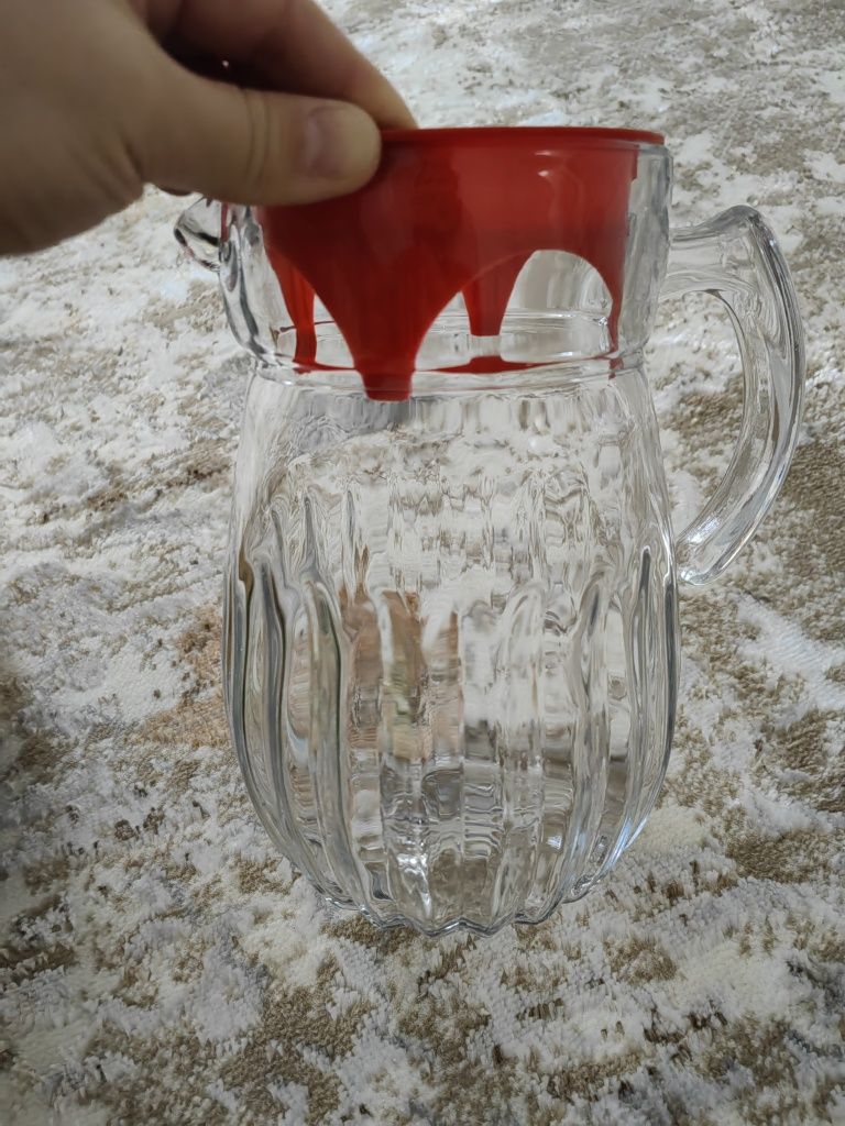 продаётся новый график, кувшин из стекла