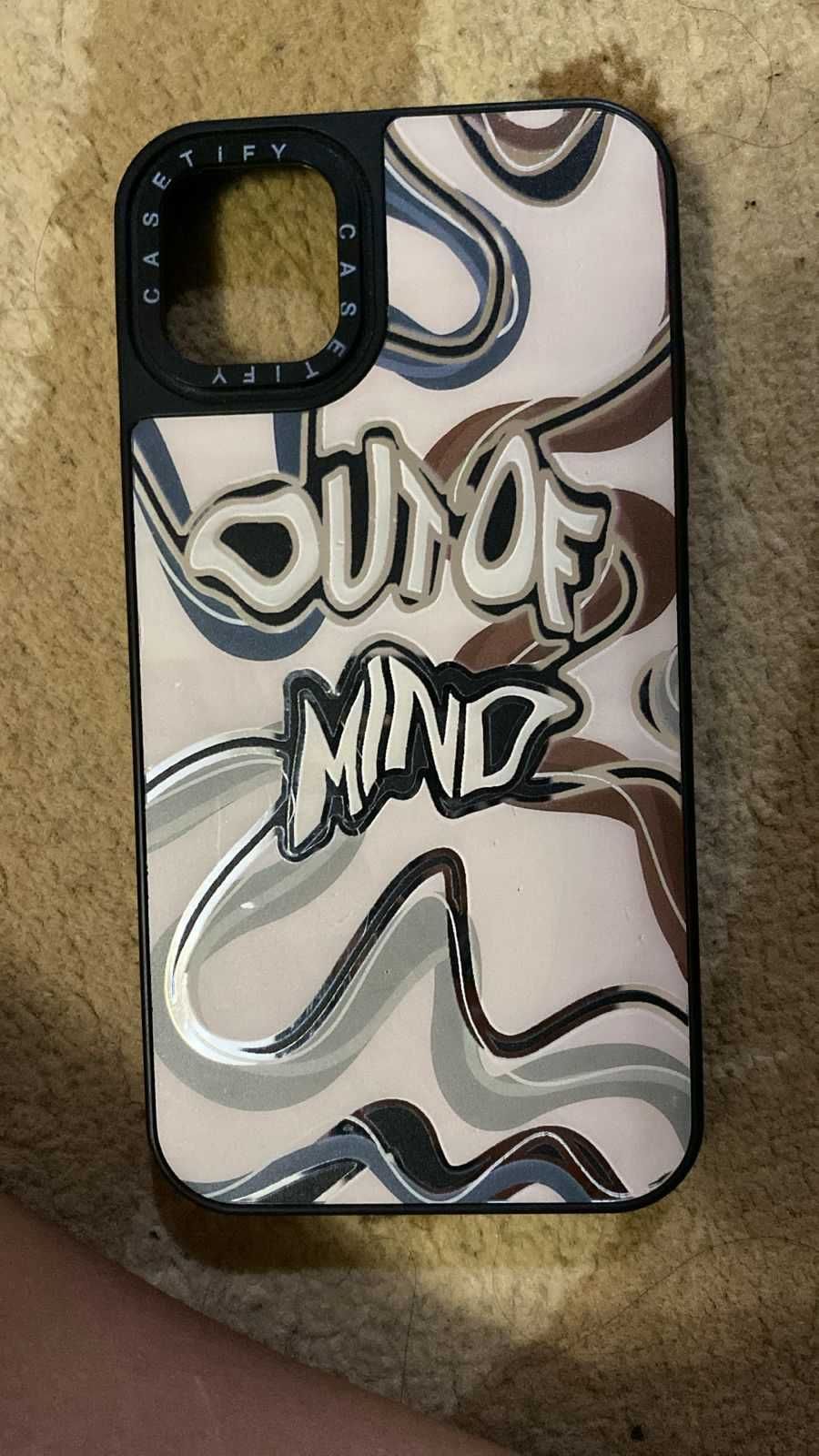 Чехлы для iPhone 11
