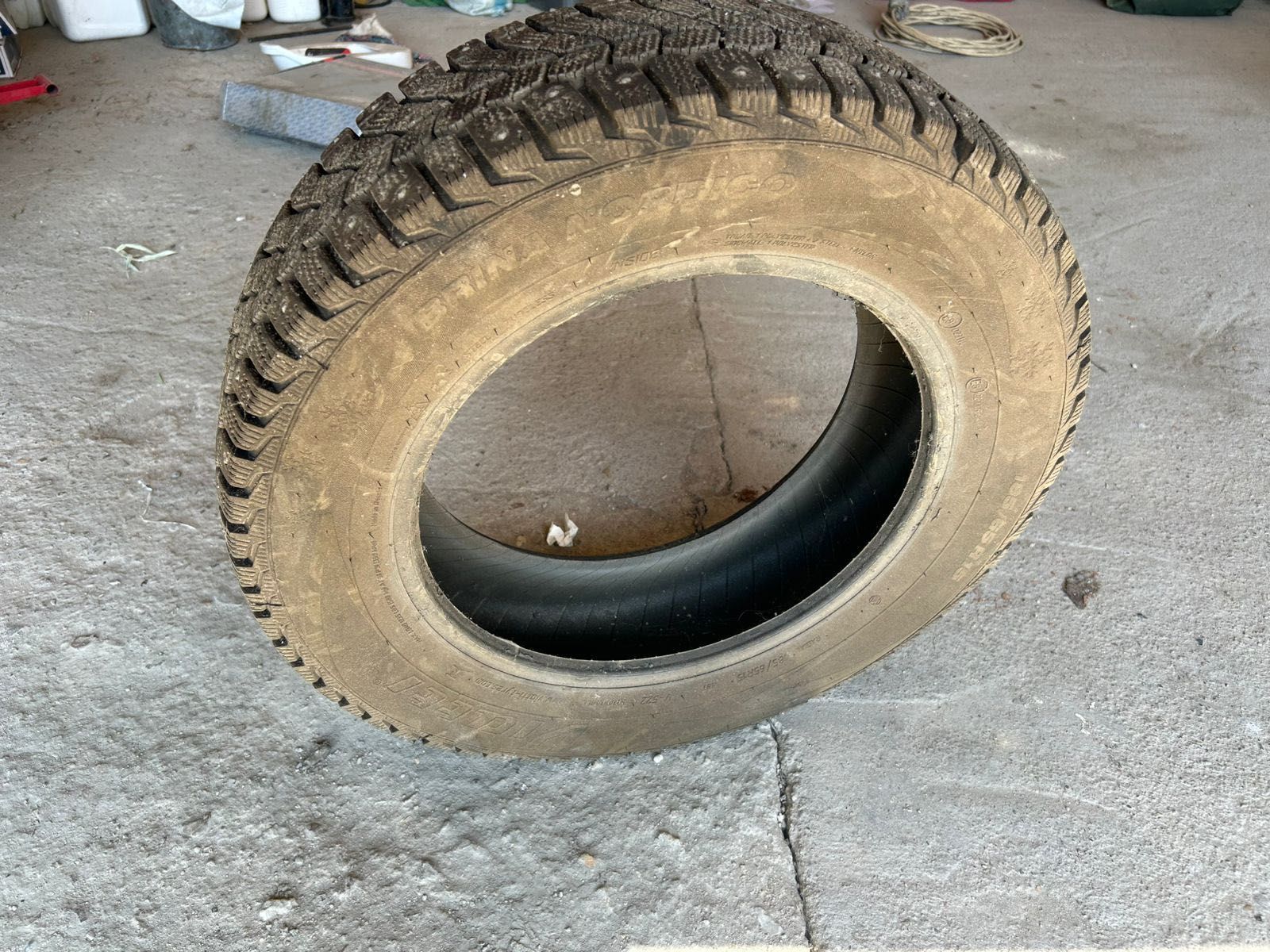 Автошины 185/65/15