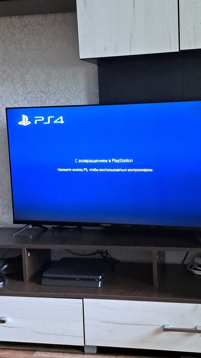 Ps 4 slim на 1tb