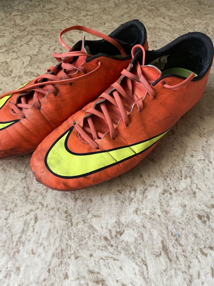 Продам бутсы Nike Mercurial
