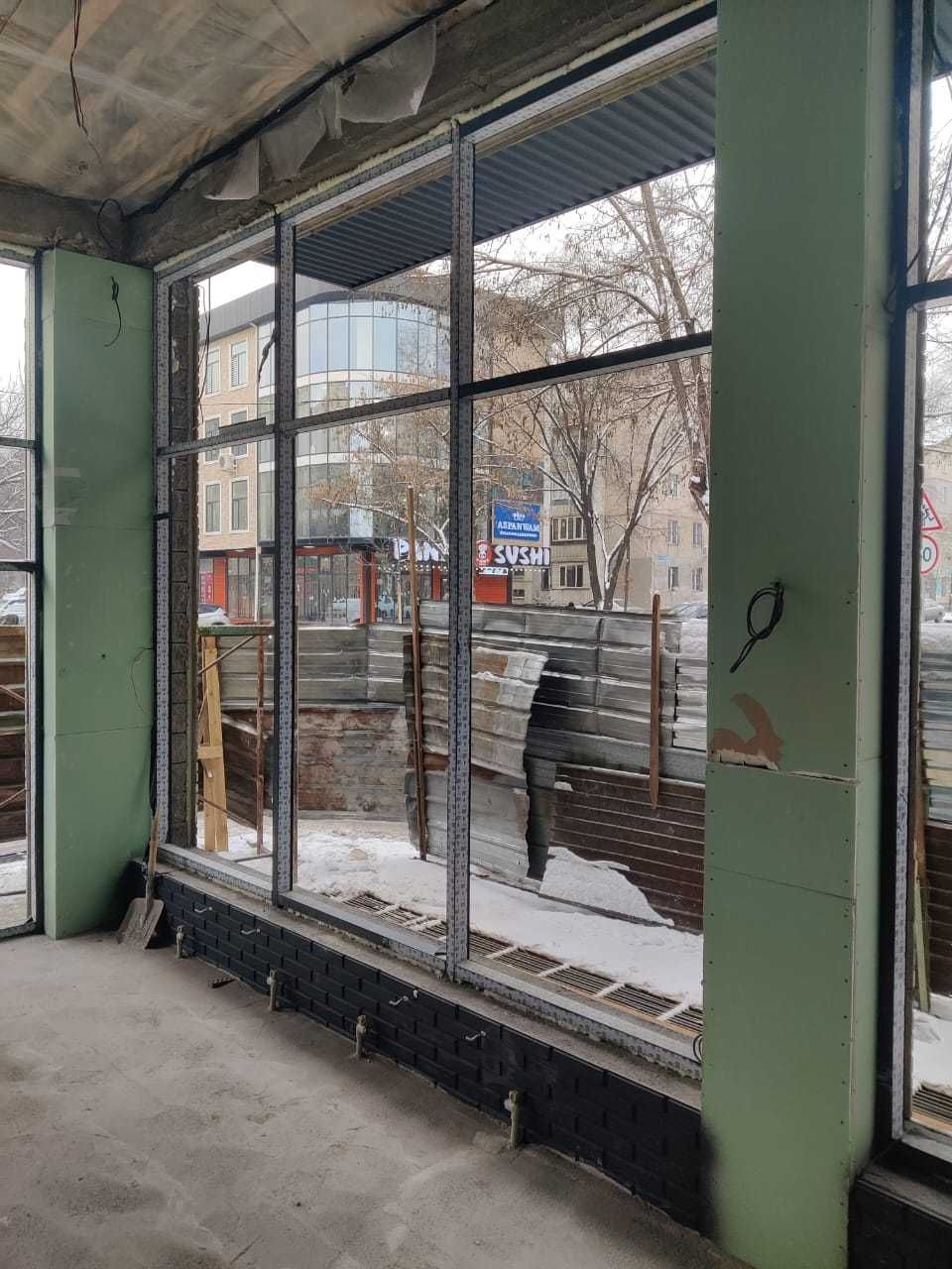 Витражи из алюминия, сборка и монтаж, витражи под ключ.