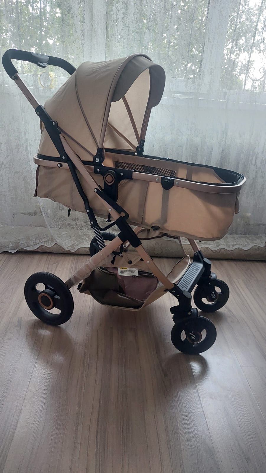Продам коляску прогулочную