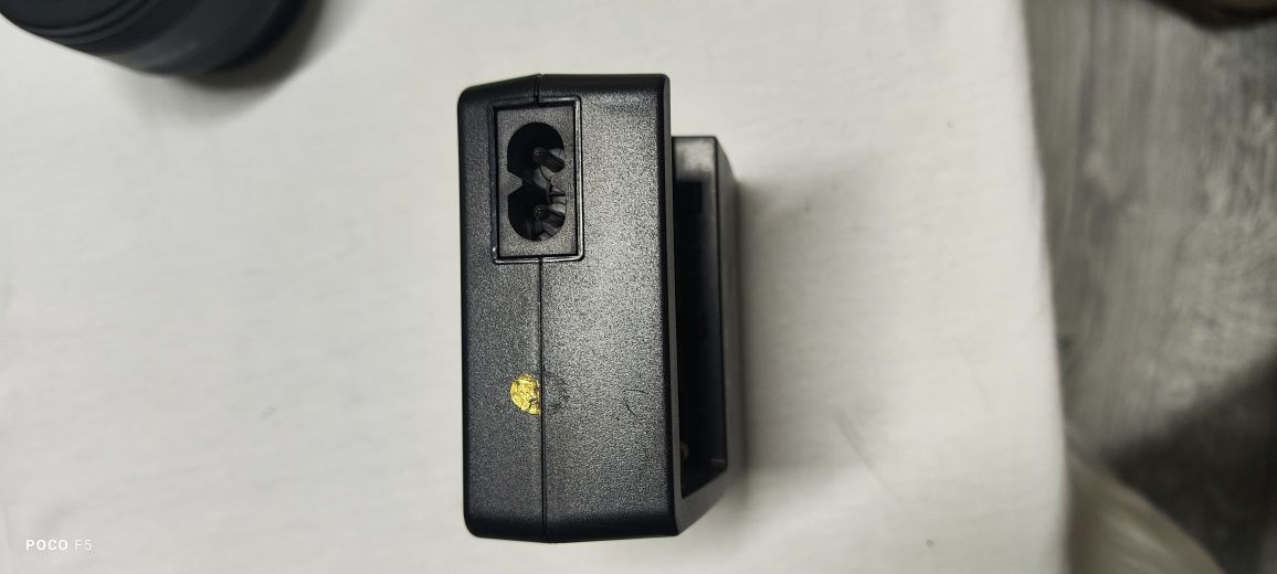 Зарядное устройство Canon LC E6E