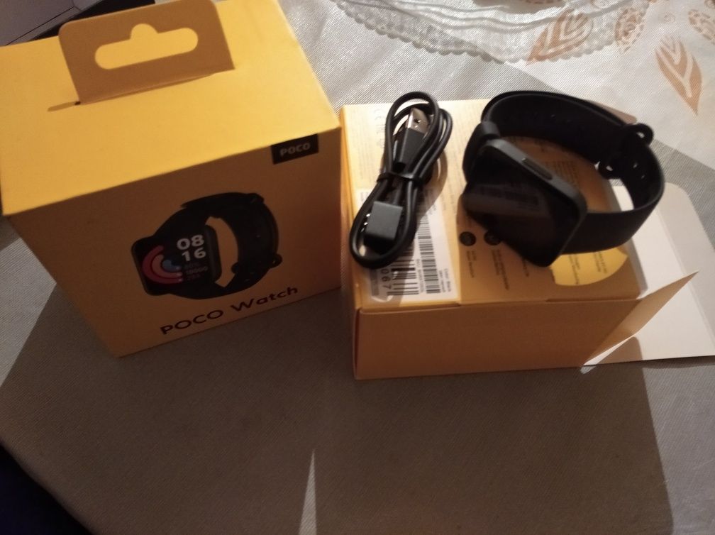 POCO F5 5G и Часы