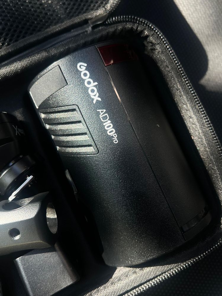 Вспышка GODOX AD100pro