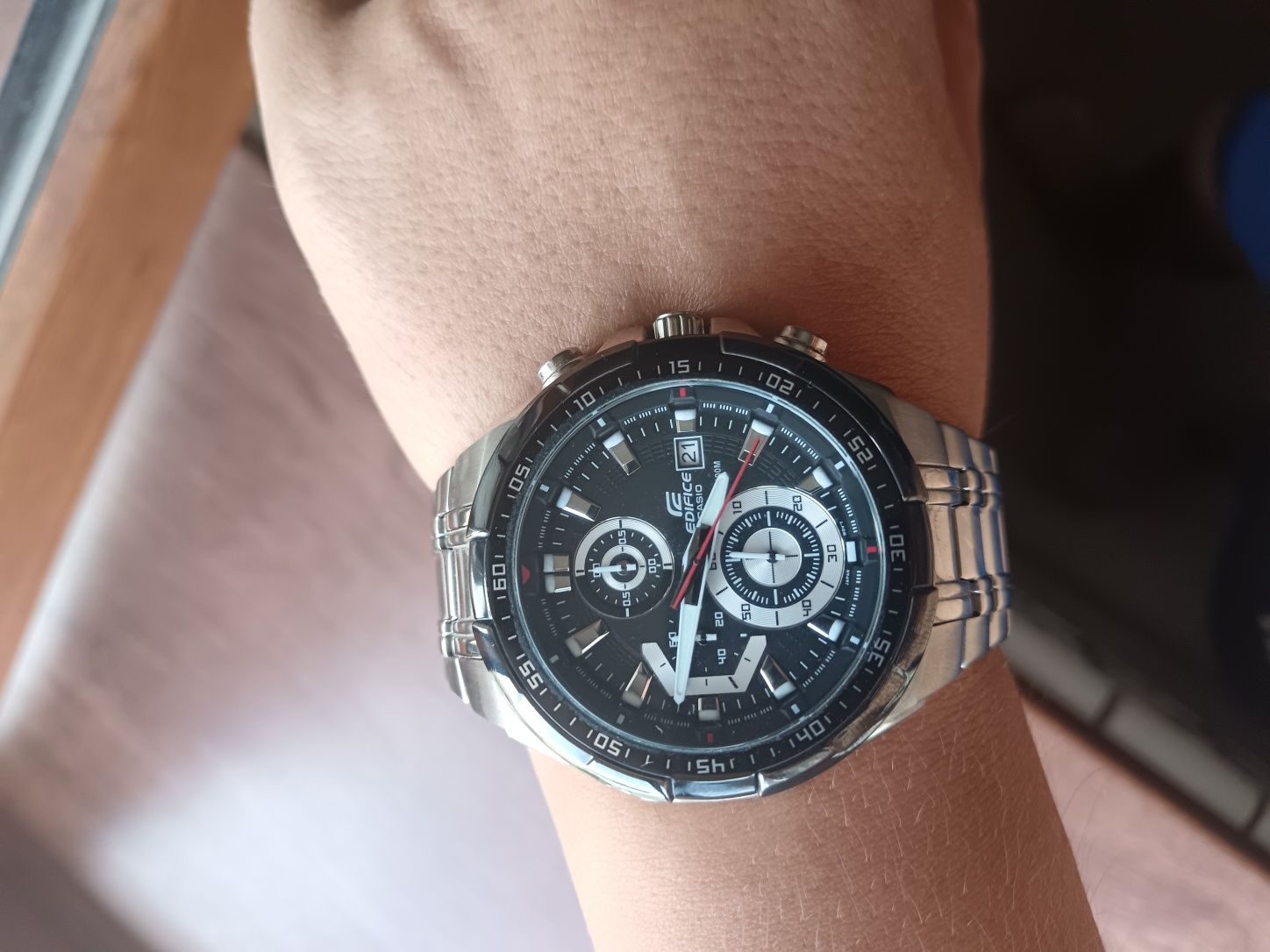Часы Casio edifice efr