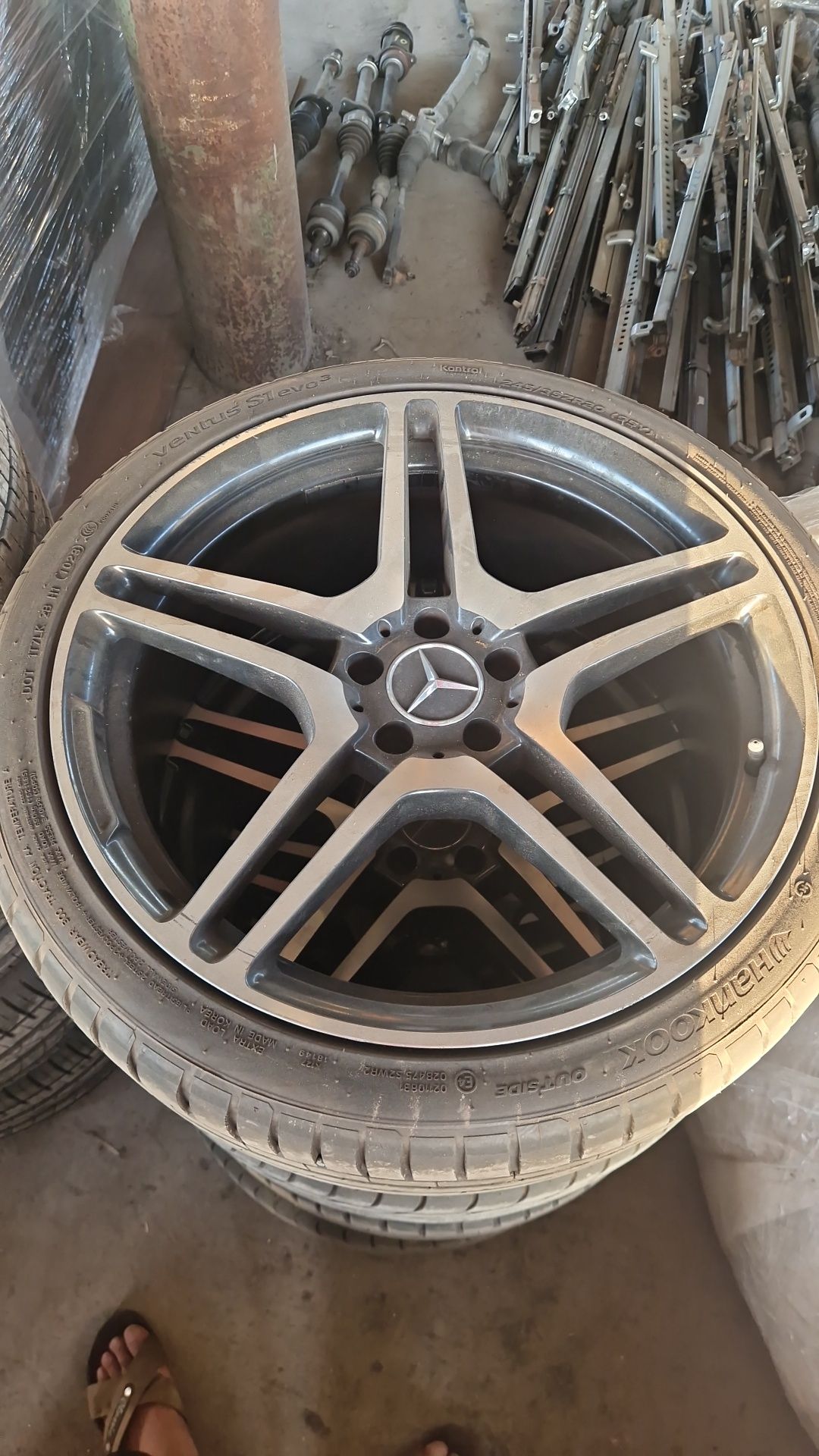 Комплект диски в хорошем сост. R18,R19,R20 . Mers , BMW ,Lexus