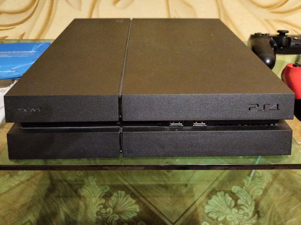 Sony play station 4