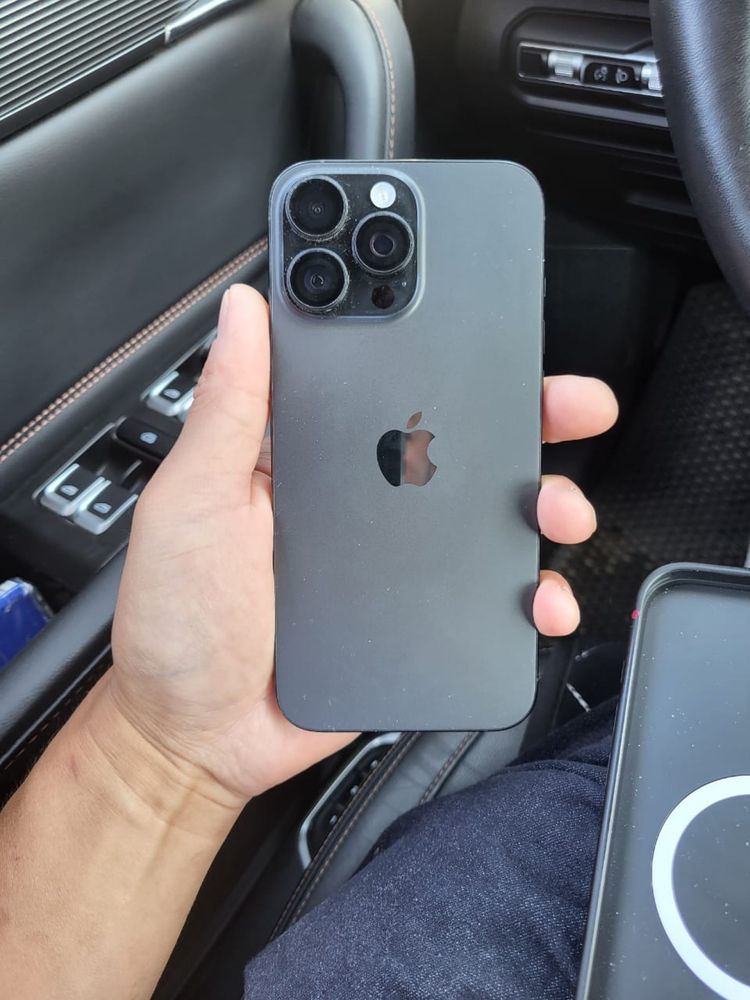 Iphone 16 pro maks esim