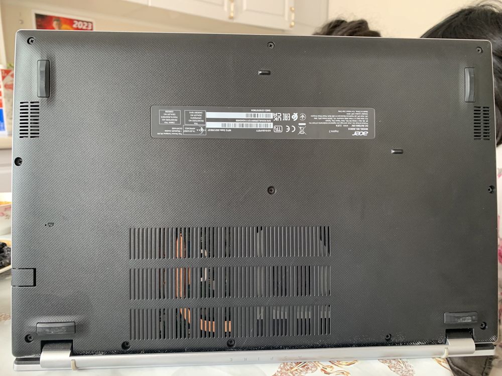 acer aspires 3, 4gb, в отличном состоянии