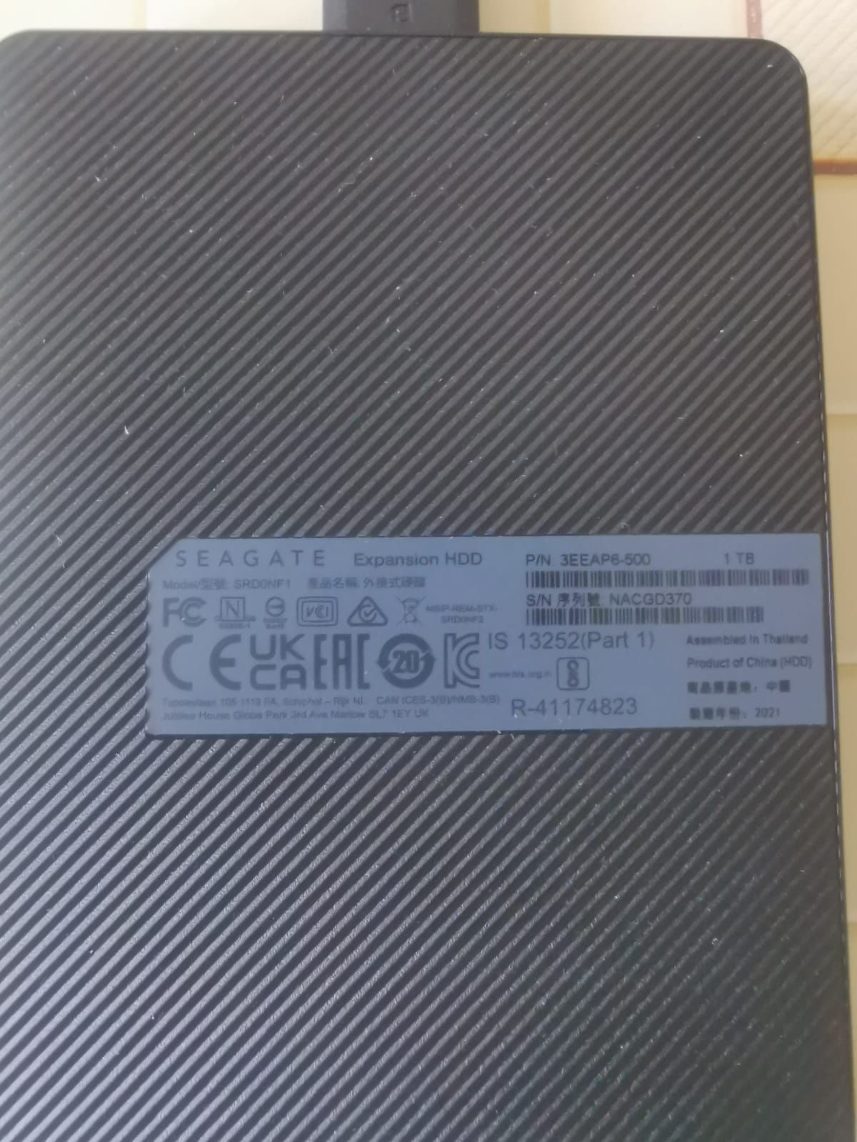 Подам переносной внешний usb жёсткий диск