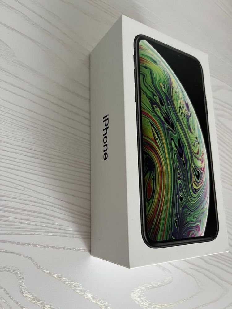 Iphone Xs серый космос