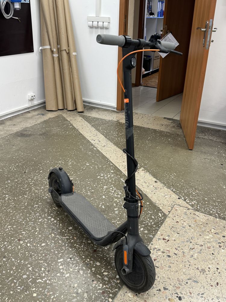 Segway Самокат Электросамокат F30 б/у