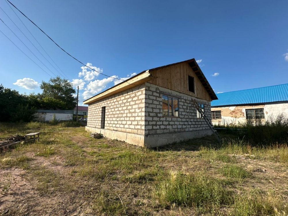 Продам не достроенный дом