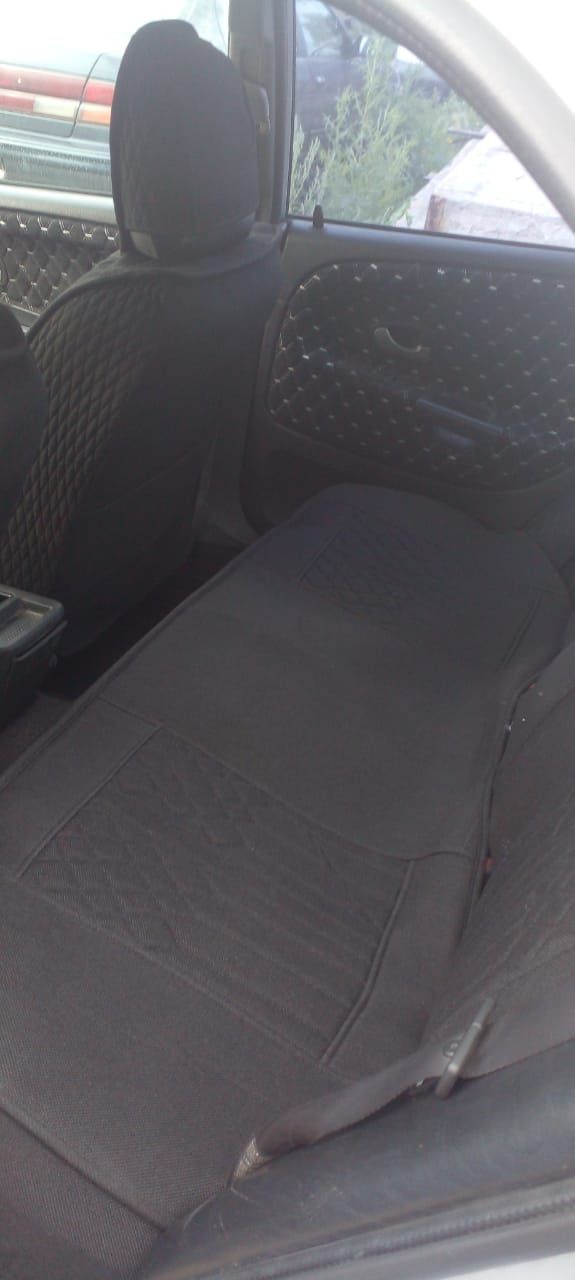 Продам авто Митсубиси Каризма 2001 г. 2,5 тенге.
