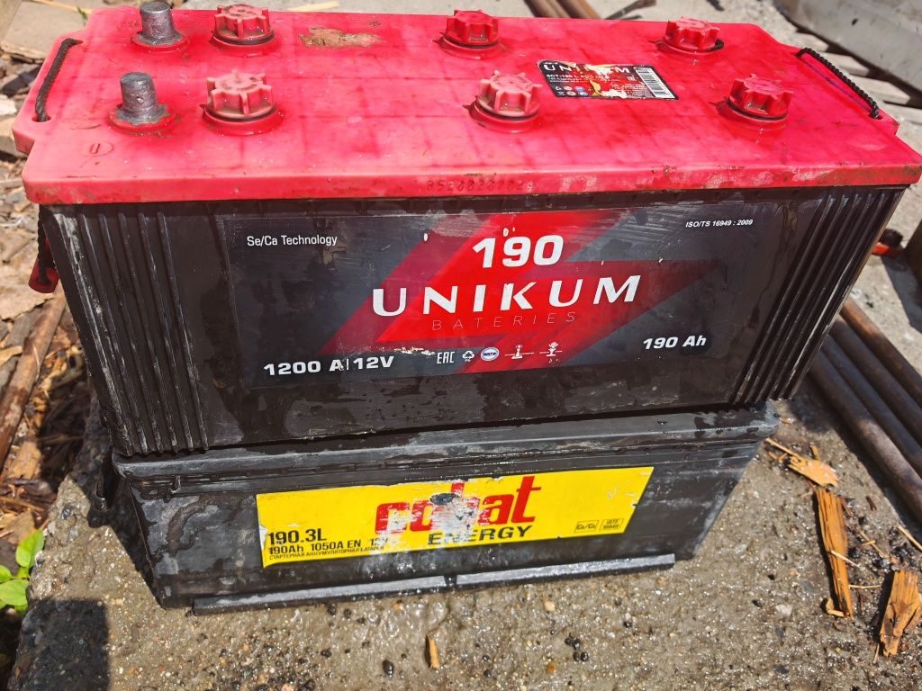 Продам два аккумулятора 190