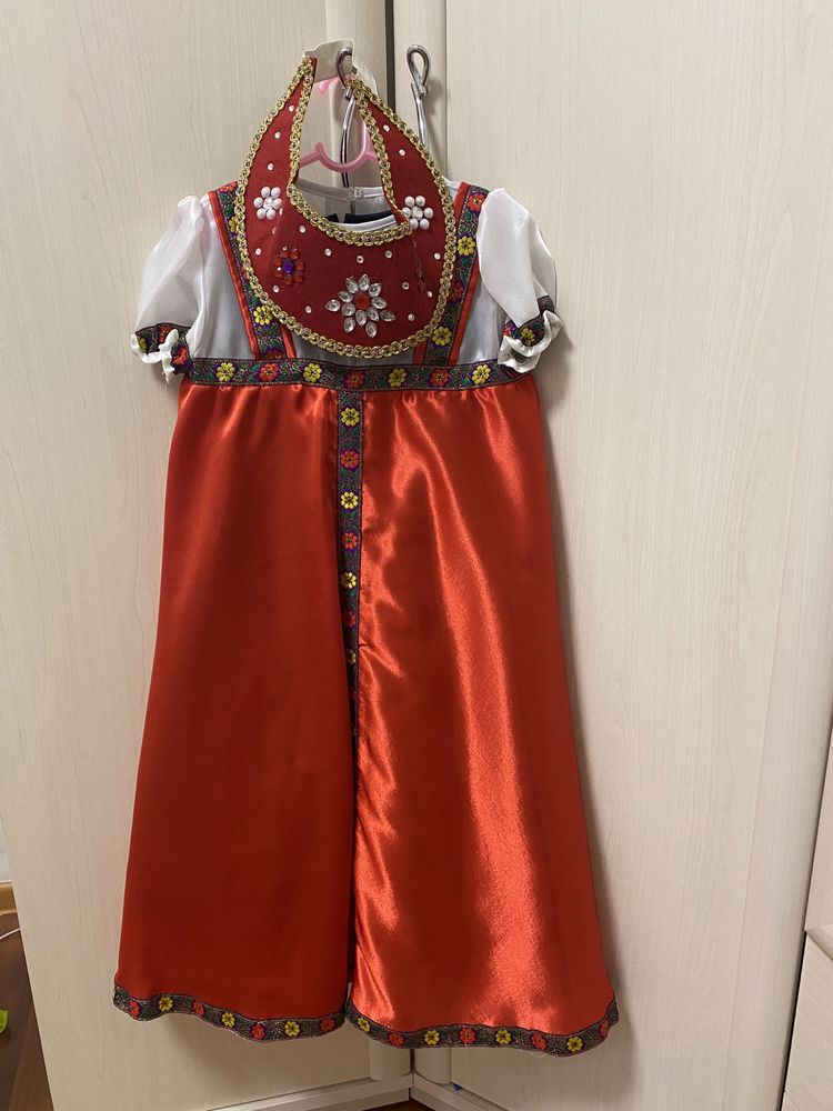 Платья для девочек  на НГ