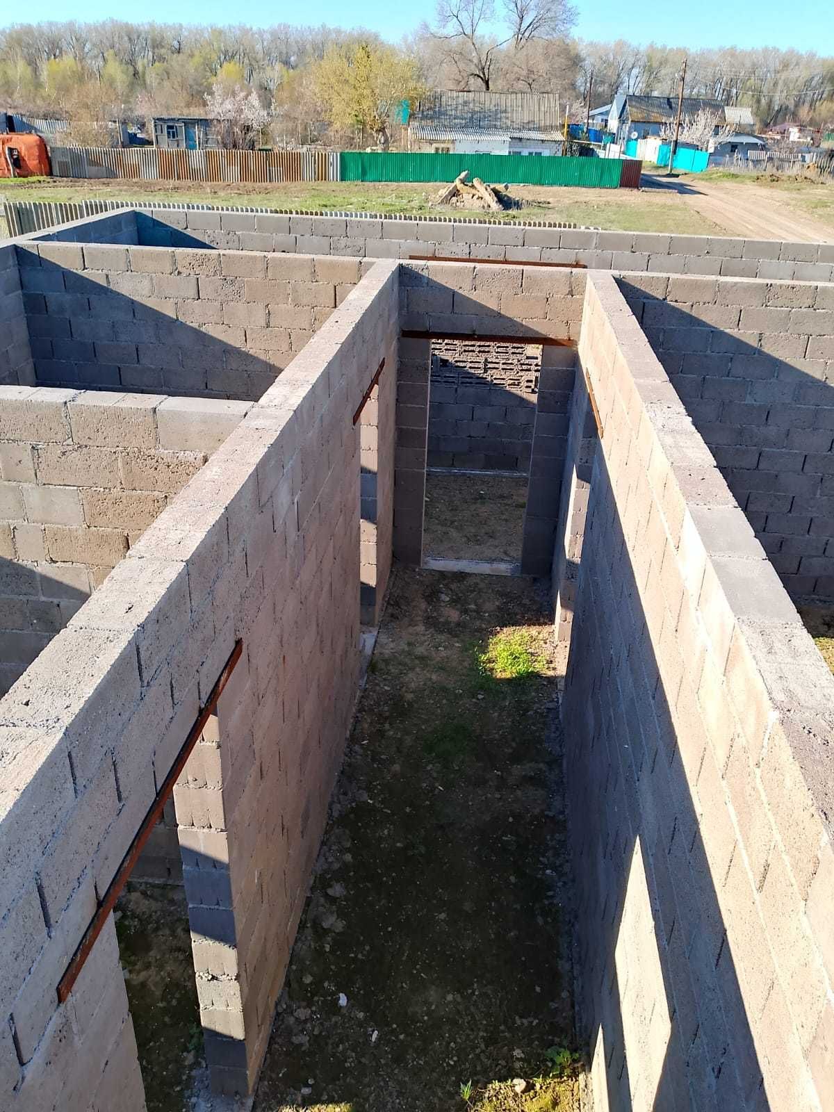 Продам недoстpoeнный жилой дoм