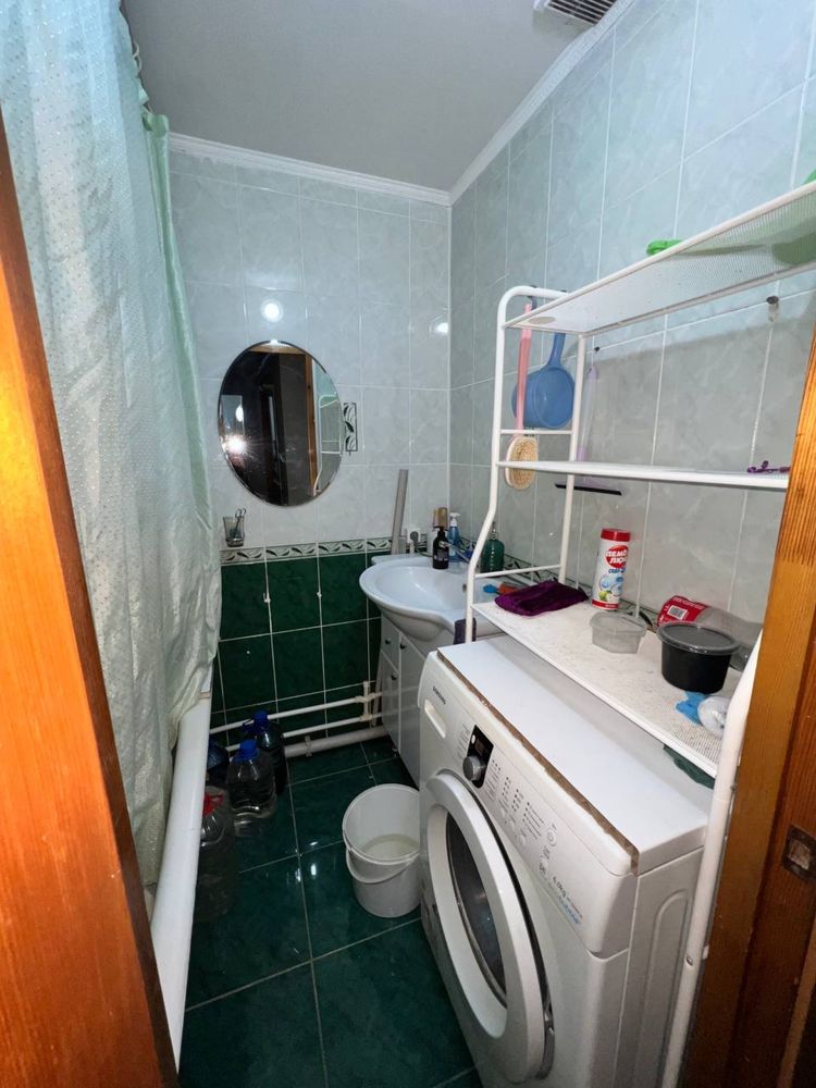Продам 2 комнатную квартиру