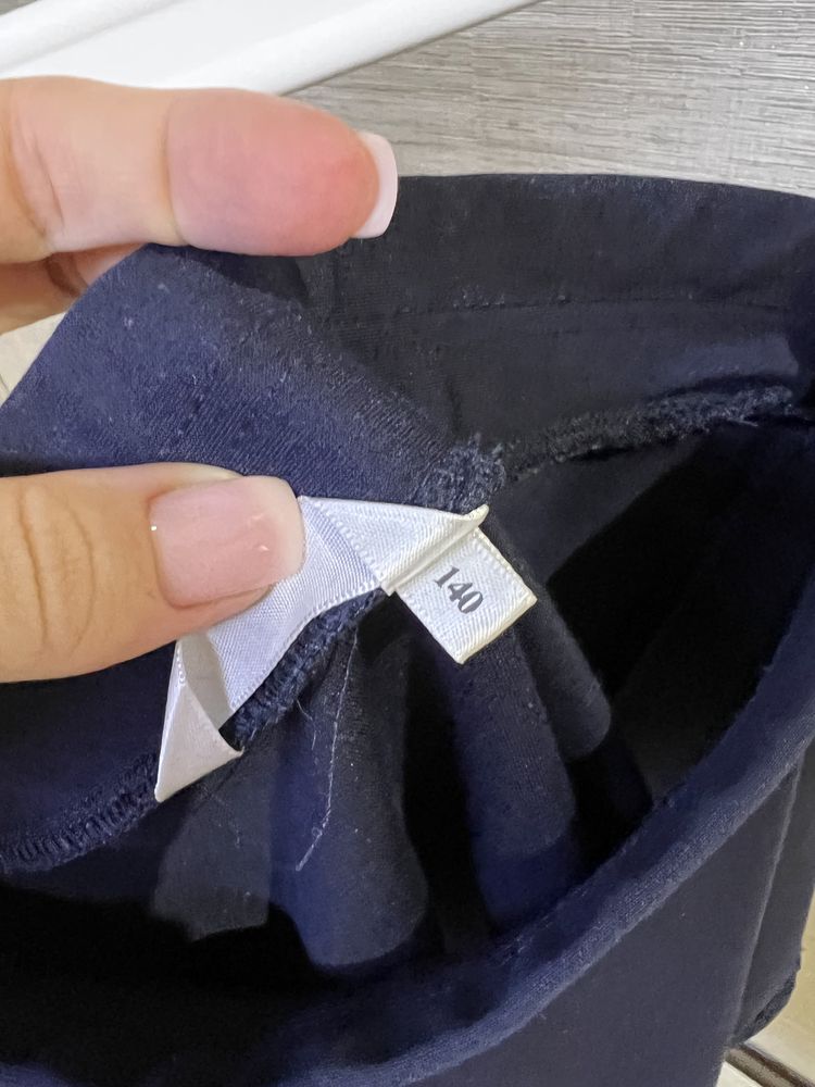 Продам юбку на девочку фирмы Deloras