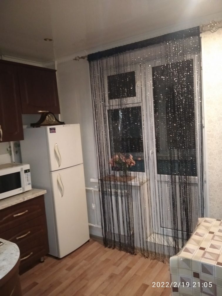 1 комн кв 8 мкрн,хбк, посуточно
