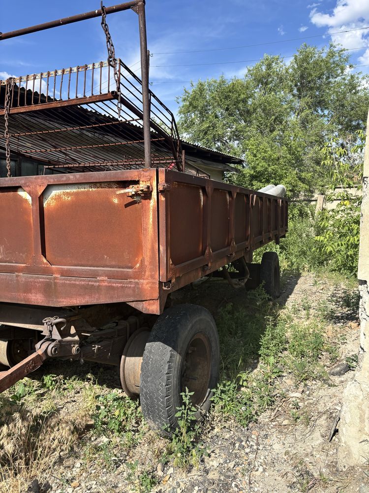 Продам прицеп от камаза