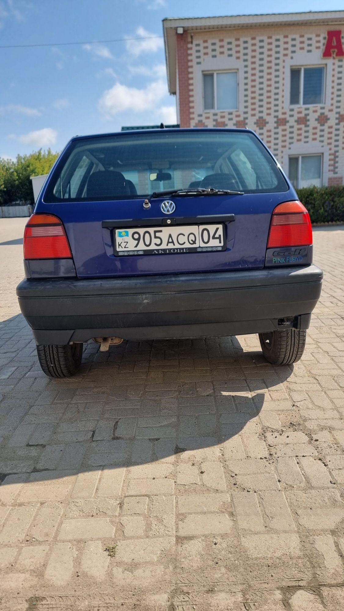 Продам VW Golf 3 1,6 л 1994 год
