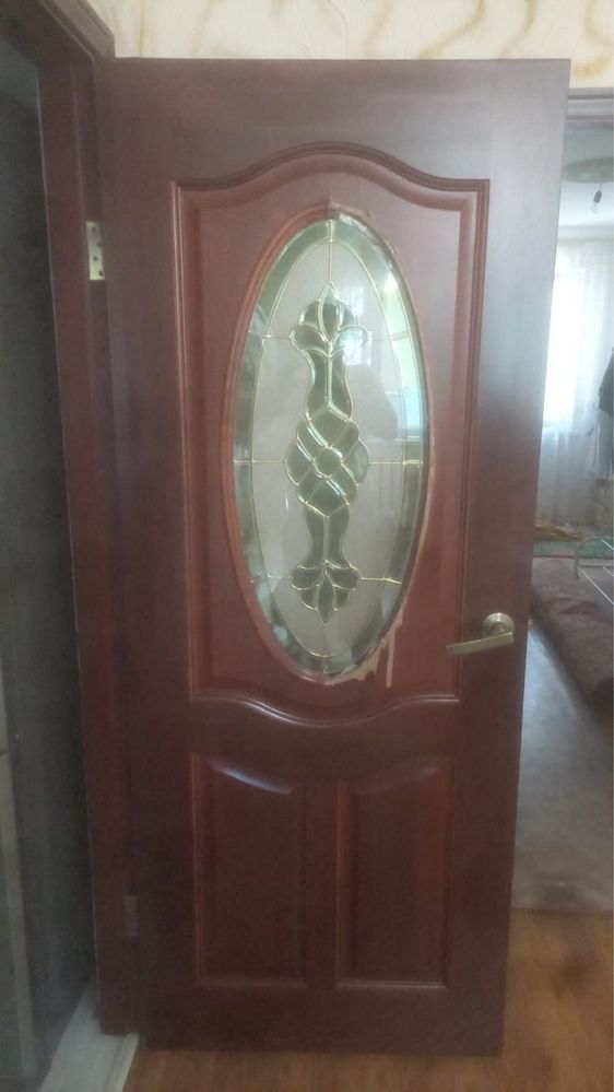 Продается межкомнатные двери